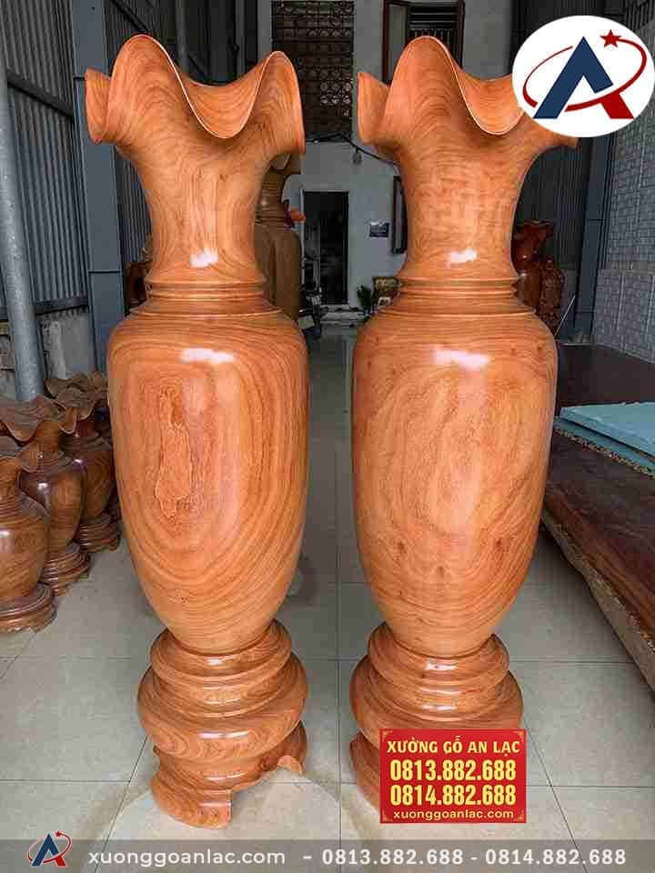 Lục bình gỗ hương đỏ 1m47 đường kính 42cm (Chú Tính - Hải Dương) 12 Lục bình 1m47 (Chú Tính - Hải Dương) (1)