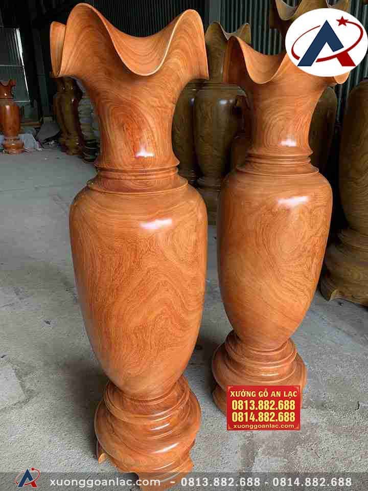 Lục bình gỗ hương đỏ 1m47 đường kính 42cm (Chú Tính - Hải Dương) 4 Lục bình 1m47 (Chú Tính - Hải Dương) (1)