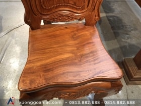 Bộ bàn ăn nguyên khối gỗ hương đá (Anh Tuyền, Hưng Yên) 22 mặt ghế nguyên tấm