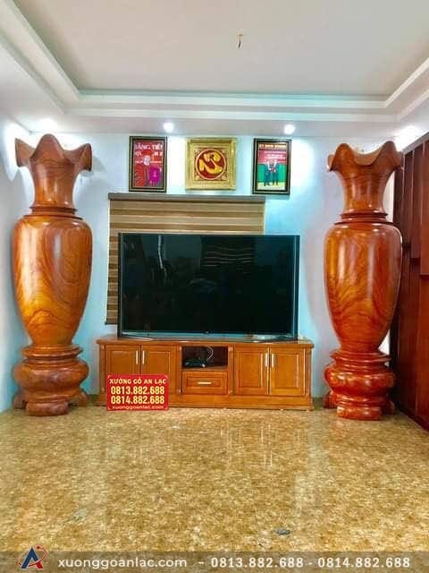 Lục bình gỗ hương đỏ 2m40 đường kính 73cm (anh Tín - Hà Nội) 1 Lục bình 2m40 (anh Tín - Hà Nội)