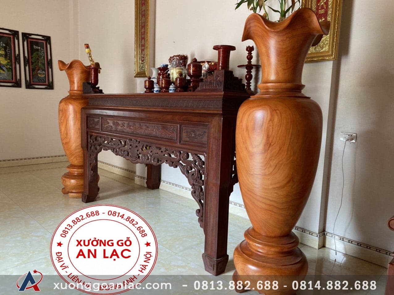 Lục bình gỗ hương đỏ 1m78 đường kính 58cm (chú Kha- Hà nội) 9 Thiết kế thân rộng phình lớn tăng khả năng lưu trữ thụy khí. Thân dần thoải về hai bên tạo cảm giác thoải mái trong cảm nhận và thẩm mỹ trong thiết kế.