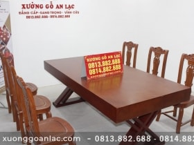 Bàn ăn nguyên khối gỗ gõ đỏ với 6 ghế cây đàn (Anh Nam, Hải Dương) 13 Bộ bàn ăn nguyên khối gỗ gõ đỏ (anh Nam - Hải Dương)