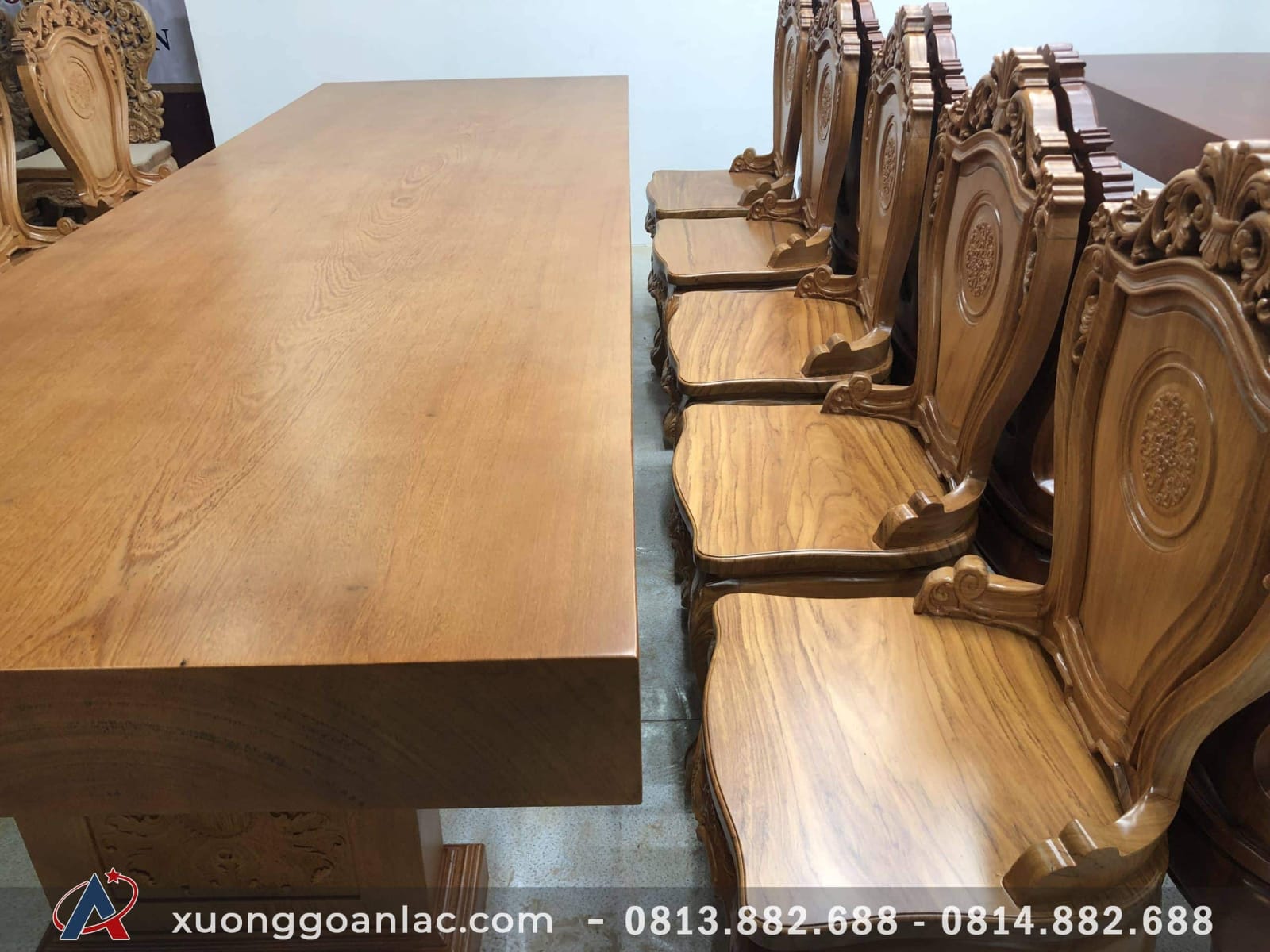 2 bộ bàn ăn gỗ gõ đỏ nguyên khối siêu vip (Anh Trưởng, Đồng Nai) 10 bàn ăn vuông vức