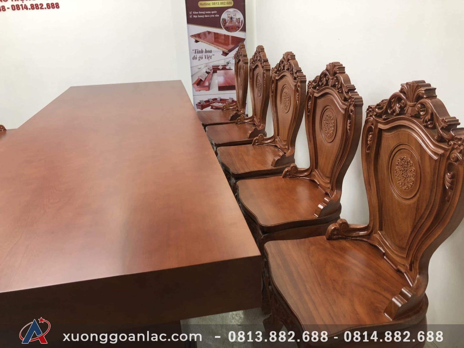 2 bộ bàn ăn gỗ gõ đỏ nguyên khối siêu vip (Anh Trưởng, Đồng Nai) 4 ghế hoa lá tây nguyên khối