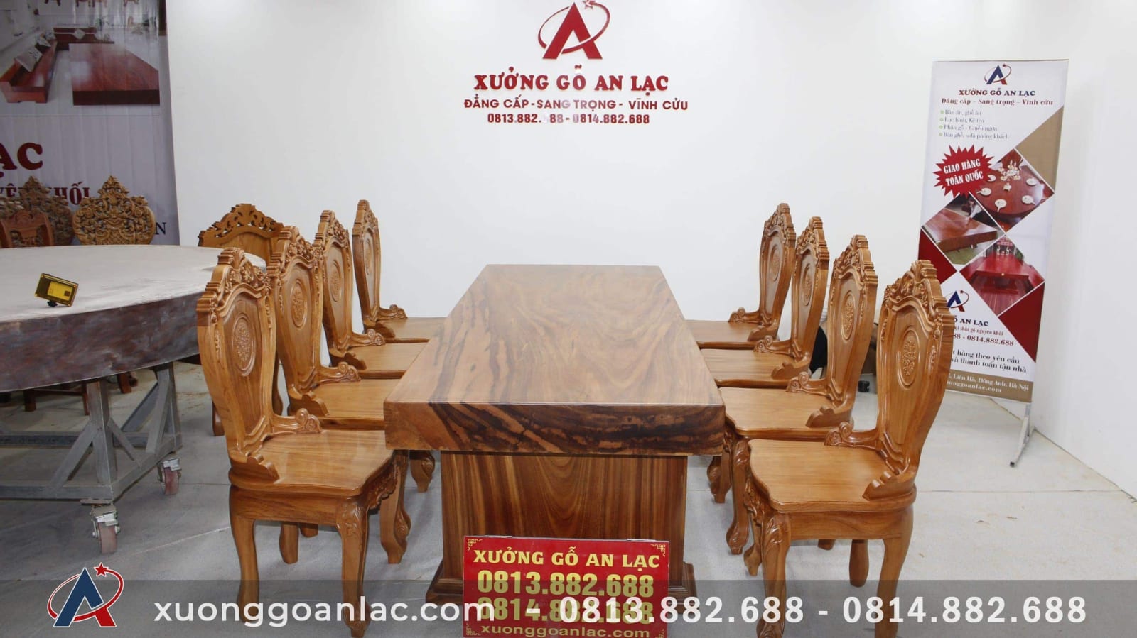 Bàn ăn nguyên khối gỗ hương xám với 8 ghế louis gỗ gõ đỏ (Anh Dân, Hà Nội) 20 bàn ăn nguyên khối đẹp