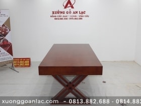 Mẫu bàn ăn nguyên khối gỗ gõ đỏ cao cấp (Anh Tuân, Hòa Bình)