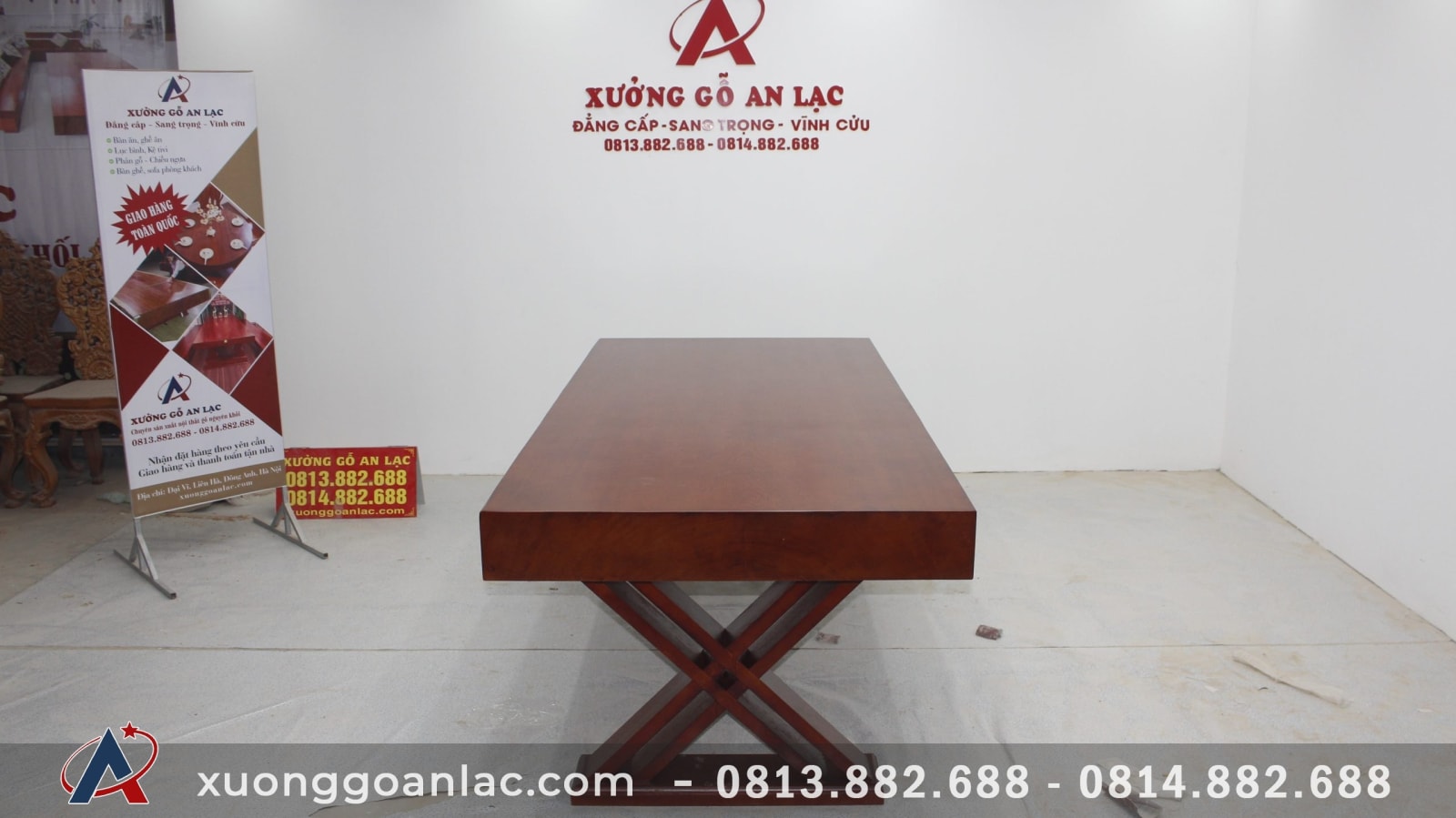 Mẫu bàn ăn nguyên khối gỗ gõ đỏ cao cấp (Anh Tuân, Hòa Bình) 10 Bàn ăn nguyên khối gỗ gõ đỏ