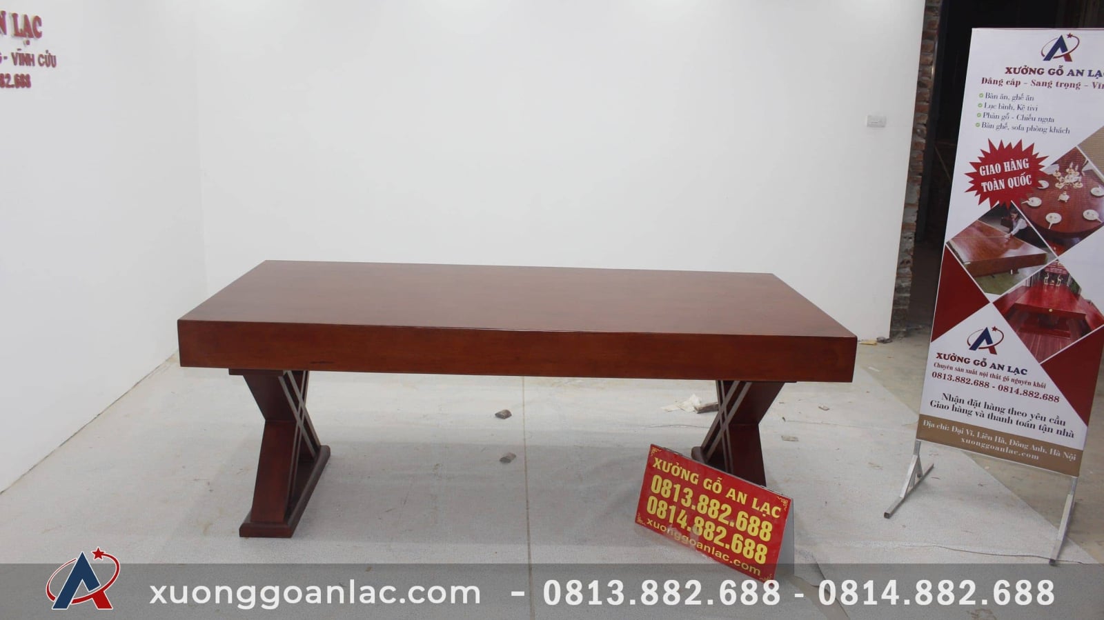 Mẫu bàn ăn nguyên khối gỗ gõ đỏ cao cấp (Anh Tuân, Hòa Bình) 12 bàn ăn nguyên khối chữ nhật