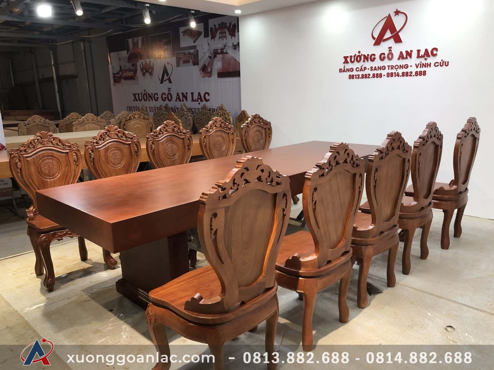 Bộ bàn ăn nguyên khối gỗ gõ đỏ màu óc chó (Chú Sang, TP Thái Bình) 12 mẫu bàn nguyên khối vip