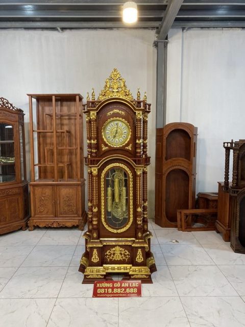 Đồng hồ gỗ hương đá mạ vàng