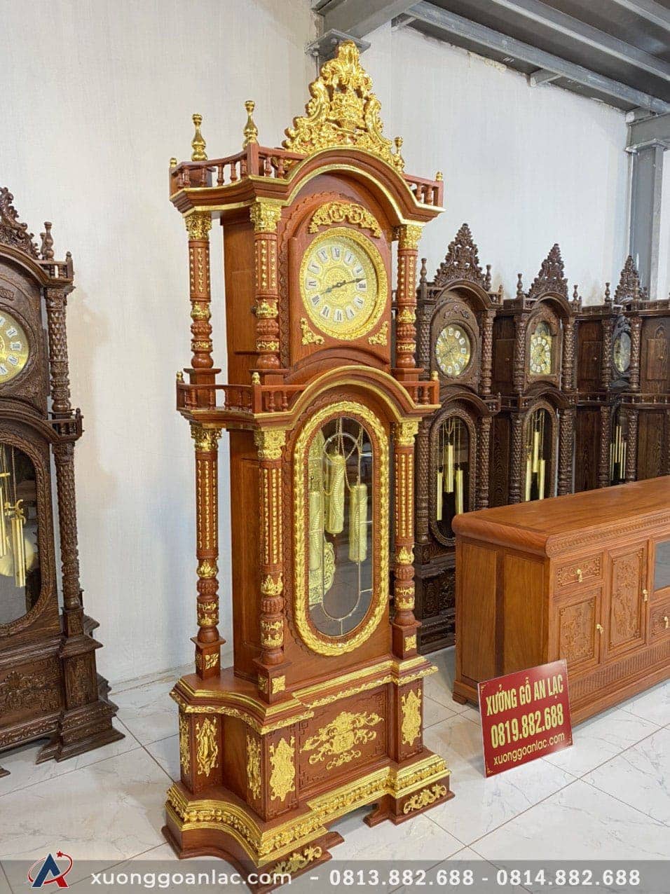 Đồng Hồ Tứ Trụ dát vàng Gỗ Hương Đá 2m50 (Chú Bảo – Hải Dương) 4 đồng hồ cây mạ vàng