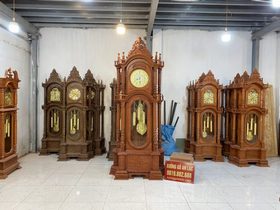 đồng hồ gỗ kích thước khủng