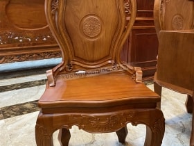 Bộ bàn ăn nguyên khối 10 ghế louis hoa lan tây (Bác Trường, Nam Từ Liêm, Hà Nội) 11 Ghế louis hoa lan tây có tay