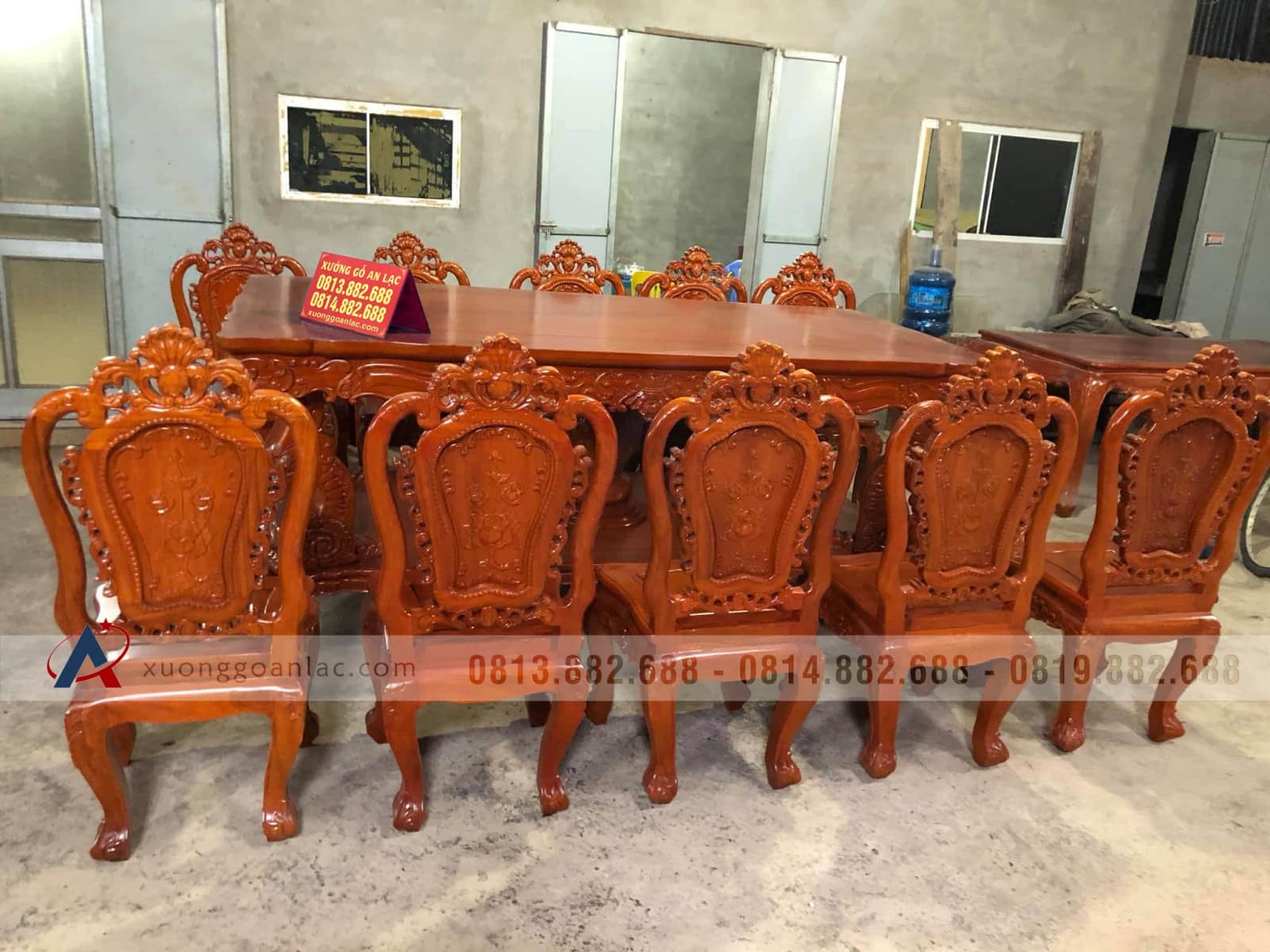 Bộ bàn ăn gỗ gõ đỏ 10 ghế louis hoa hồng đục tay cực đẹp (Anh Công, Tp.Hồ Chí Minh) 27 Bộ bàn ăn gỗ gõ đỏ
