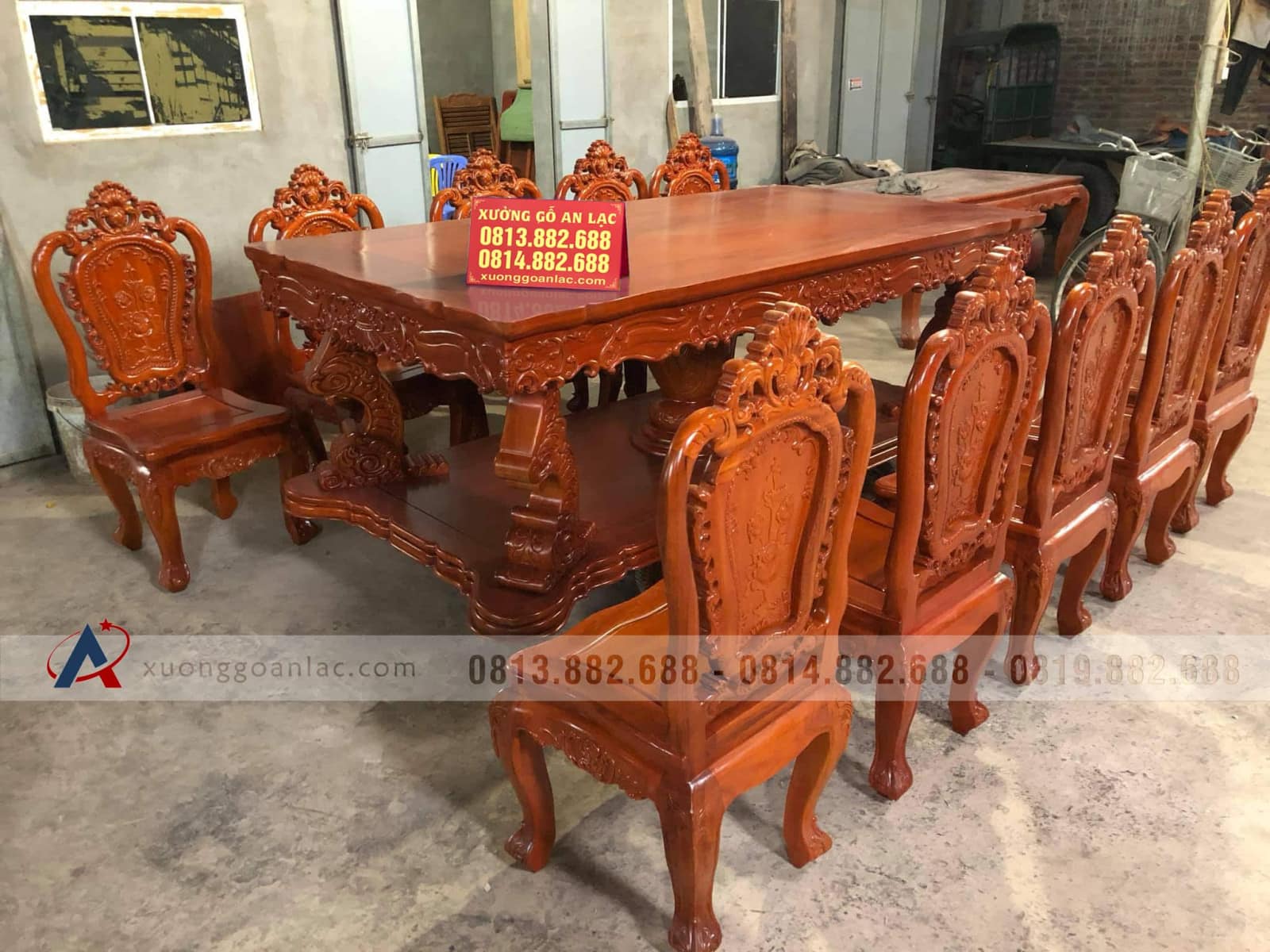 Bộ bàn ăn gỗ gõ đỏ 10 ghế louis hoa hồng đục tay cực đẹp (Anh Công, Tp.Hồ Chí Minh) 1 Bộ bàn ăn gỗ gõ đỏ 10 ghế louis hoa hồng