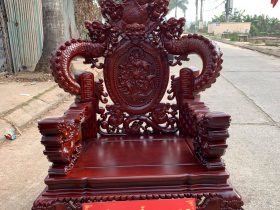 ghế rồng đỉnh gỗ hương cao cấp