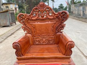 ghế hoàng gia Luois gỗ hương đá cao cấp