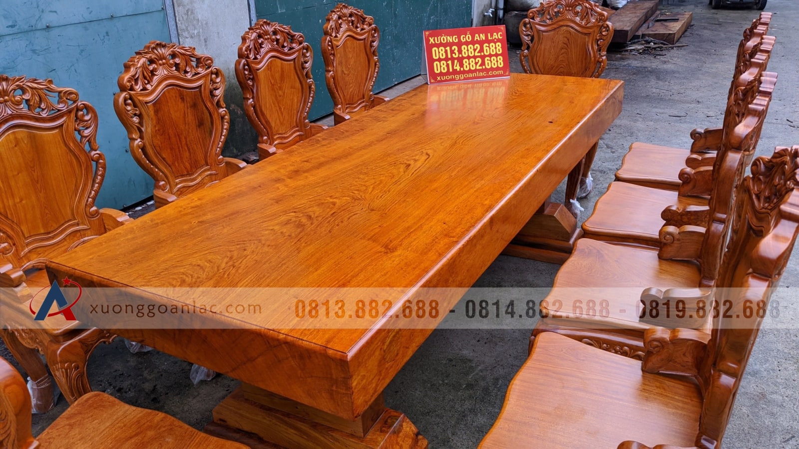 Bộ bàn ăn 10 ghế louis hoàng gia gỗ hương đá hàng thửa vân vip (Chị Hoa, TP. Huế) 31 bàn ghế ăn gỗ hương đá đẹp