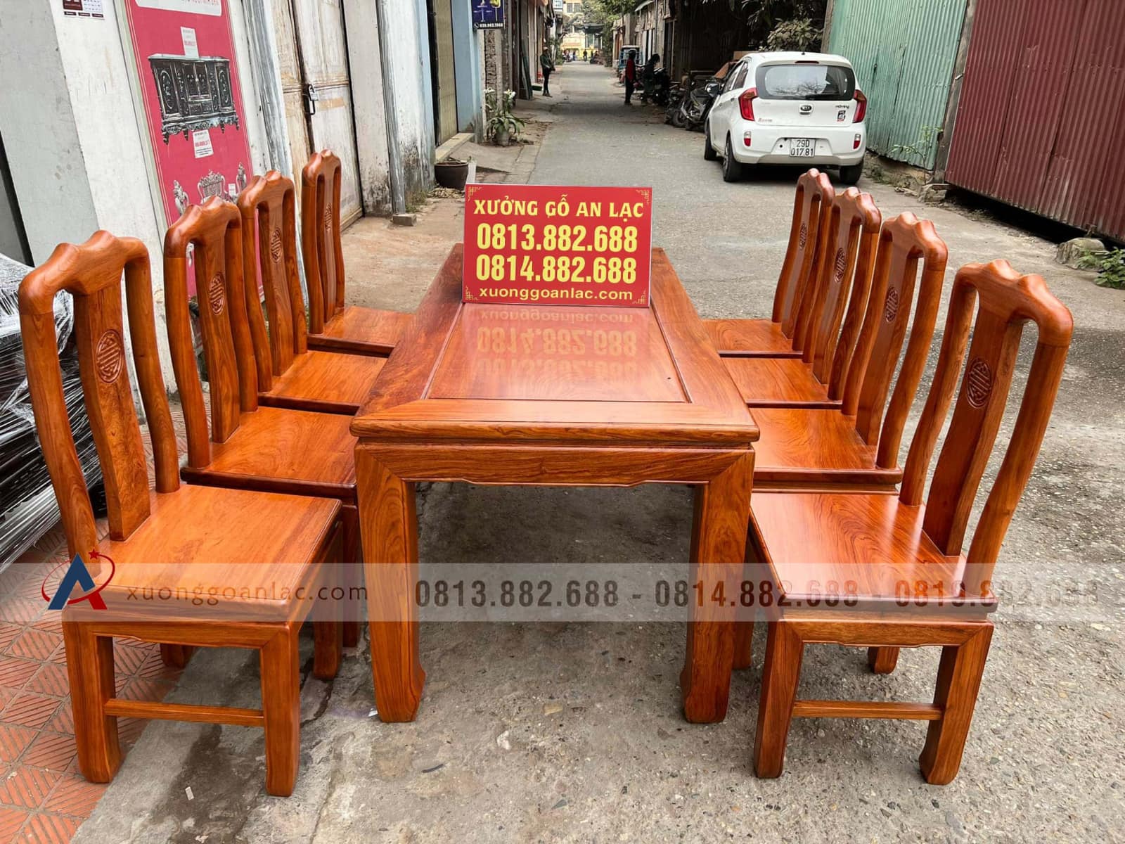 Bộ bàn ăn 8 ghế đục chữ thọ gỗ hương đá hàng dày dặn (Anh Minh, Hà Nội) 9 Bộ bàn ăn 8 ghế đục chữ thọ gỗ hương đá hàng dày dặn