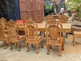 Bộ bàn ăn nguyên khối gỗ gõ đỏ 10 ghế louis hoa hồng (Anh Đức, TP. Hồ Chí Minh) 17 bàn ghế ăn nguyên khối gỗ gõ đỏ