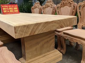 Bộ bàn ăn nguyên khối gỗ gõ đỏ 8 ghế louis hoàng gia mặt tràn mộc (Chị Ninh, Hải Phòng) 9 bàn ăn gỗ gõ đỏ nguyên khối
