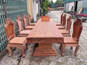 bàn ăn gỗ hương đá nguyên khối