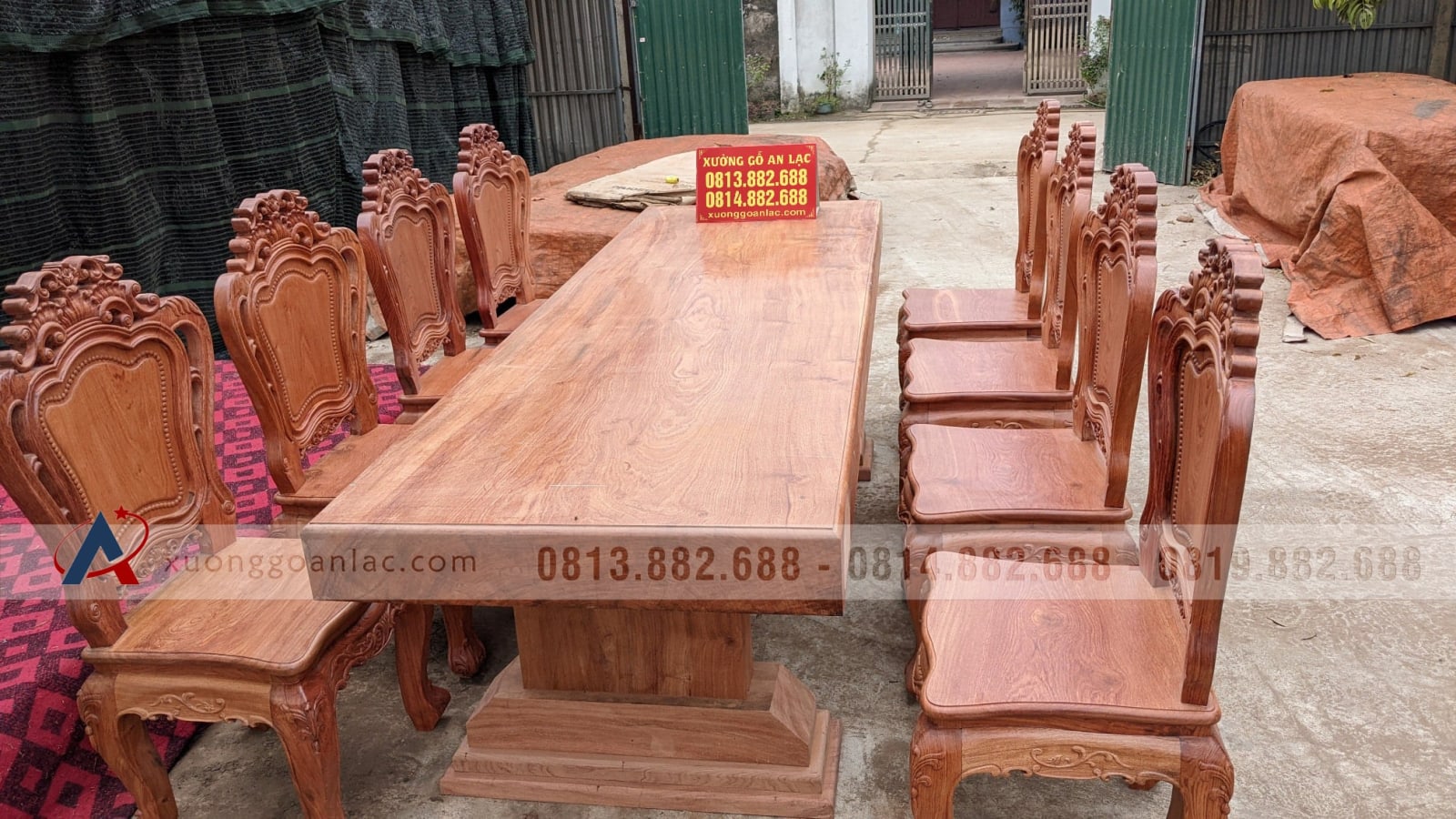 Bộ bàn ăn nguyên khối gỗ hương đá 8 ghế mặt tràn siêu vip (Anh Tuyển, Quảng Ninh) 14 bàn ghế ăn nguyên khối 8 ghế gỗ hương đá