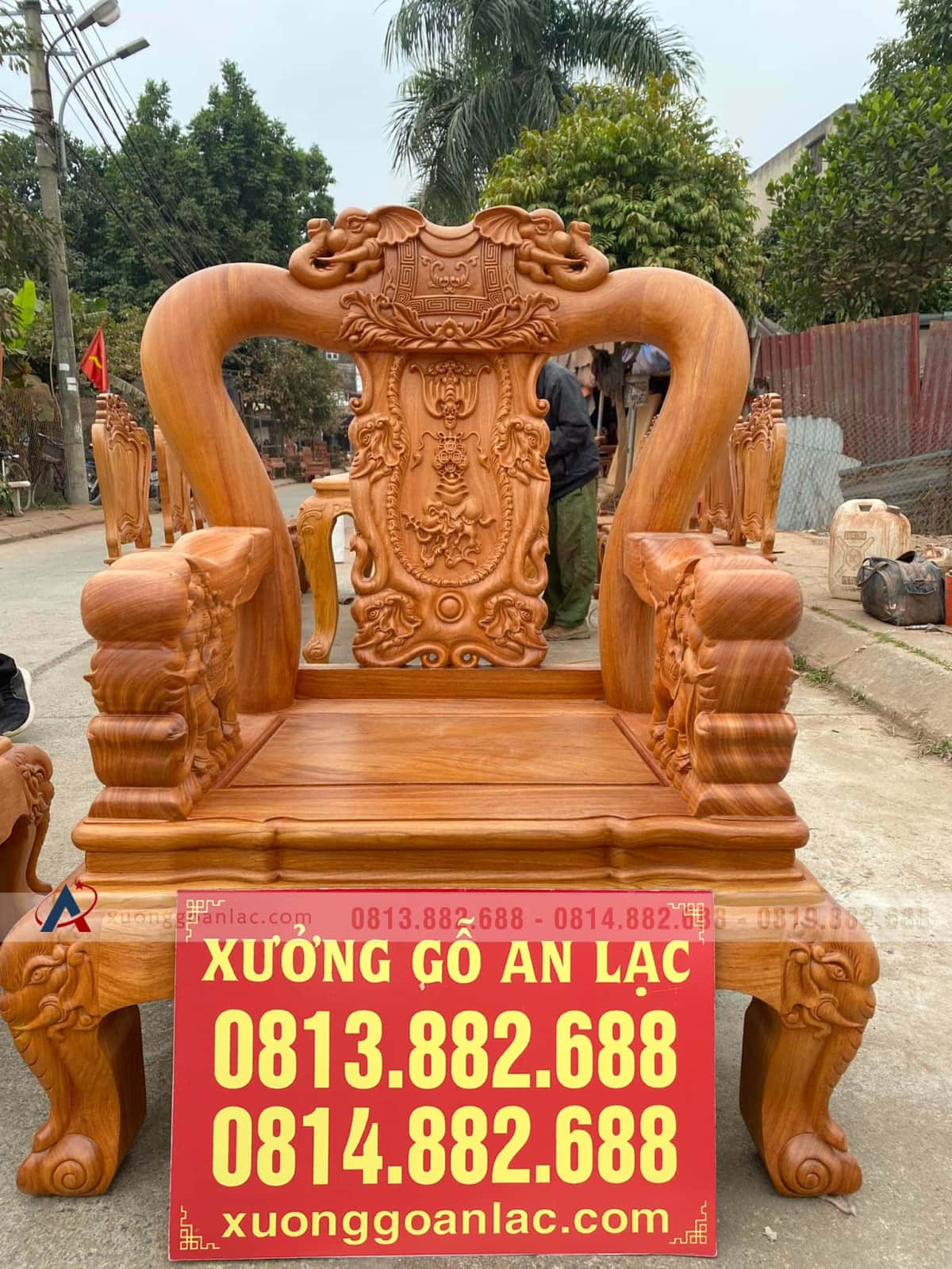 Combo bàn ghế Minh Quốc Voi 10 món và bàn ăn 8 ghế hoa lá tây gỗ gõ đỏ (Anh Hoàng, Hà Nội) 12 ghế đơn minh quốc voi