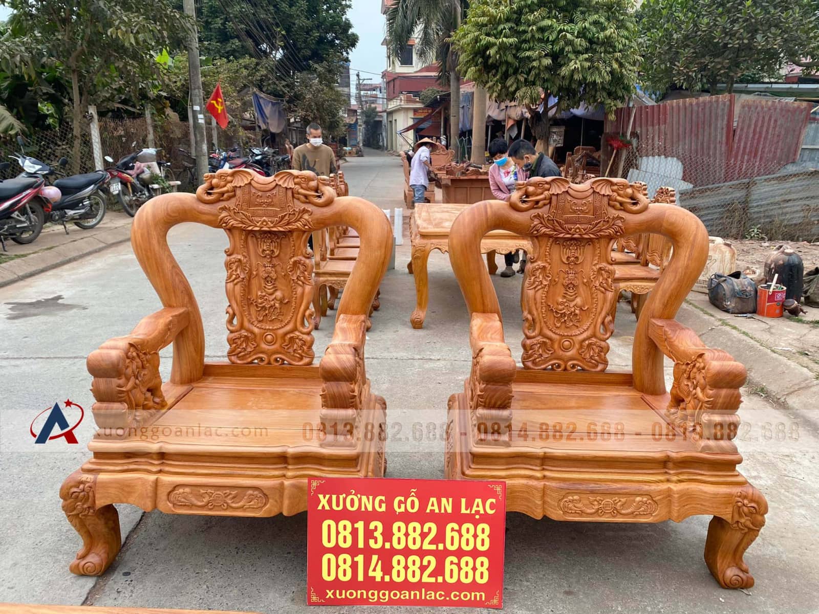 Combo bàn ghế Minh Quốc Voi 10 món và bàn ăn 8 ghế hoa lá tây gỗ gõ đỏ (Anh Hoàng, Hà Nội) 8 ghế minh quốc voi gỗ gõ đỏ