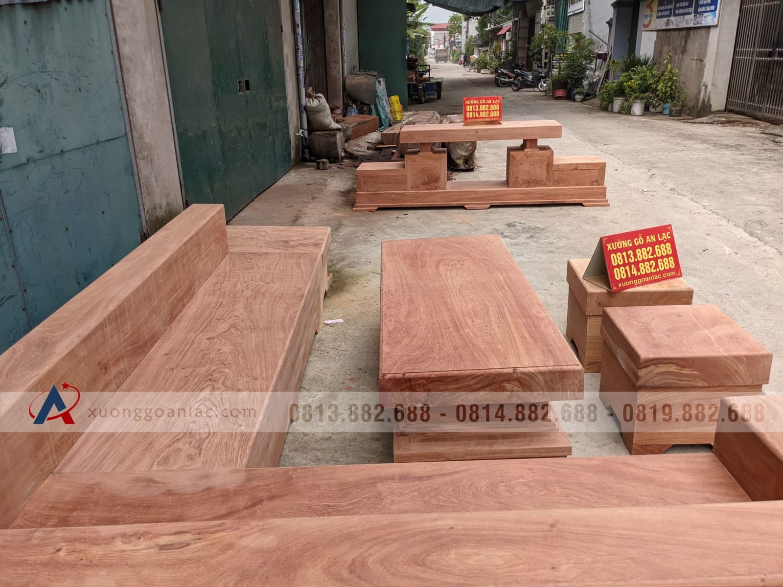 Combo bộ sofa góc L và kệ tivi 2 tầng gỗ hương đá nguyên khối (anh Hải, Thanh Hóa) 40 Combo bộ sofa góc L và kệ tivi 2 tầng gỗ hương đá nguyên khối