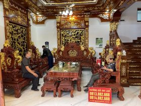 Combo nội thất gỗ cho biệt thự siêu khủng của gia đình anh Thân (Hưng Yên) 12 bộ bàn ghế rồng đỉnh gỗ hương đỏ