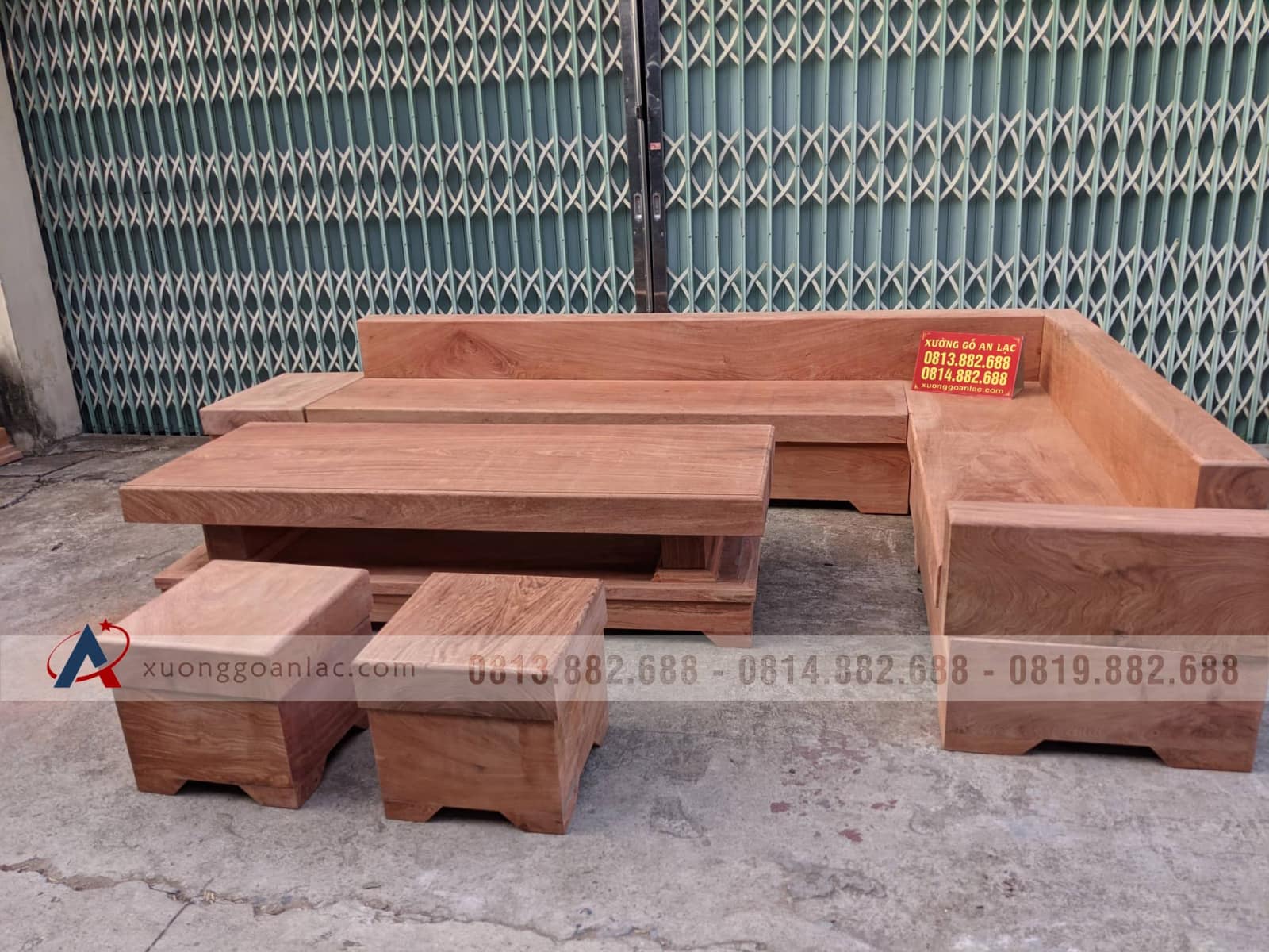 Combo kệ tivi và sofa nguyên khối góc chữ L gỗ hương đá siêu phẩm (chú Hàm, Cao Bằng) 5 sofa góc nguyên khối gỗ hương đá