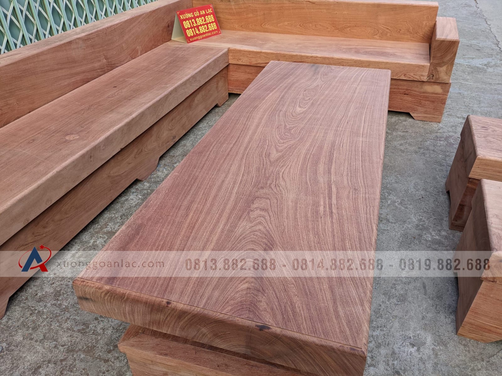 Combo kệ tivi và sofa nguyên khối góc chữ L gỗ hương đá siêu phẩm (chú Hàm, Cao Bằng) 20 sofa gỗ nguyên khối chữ L