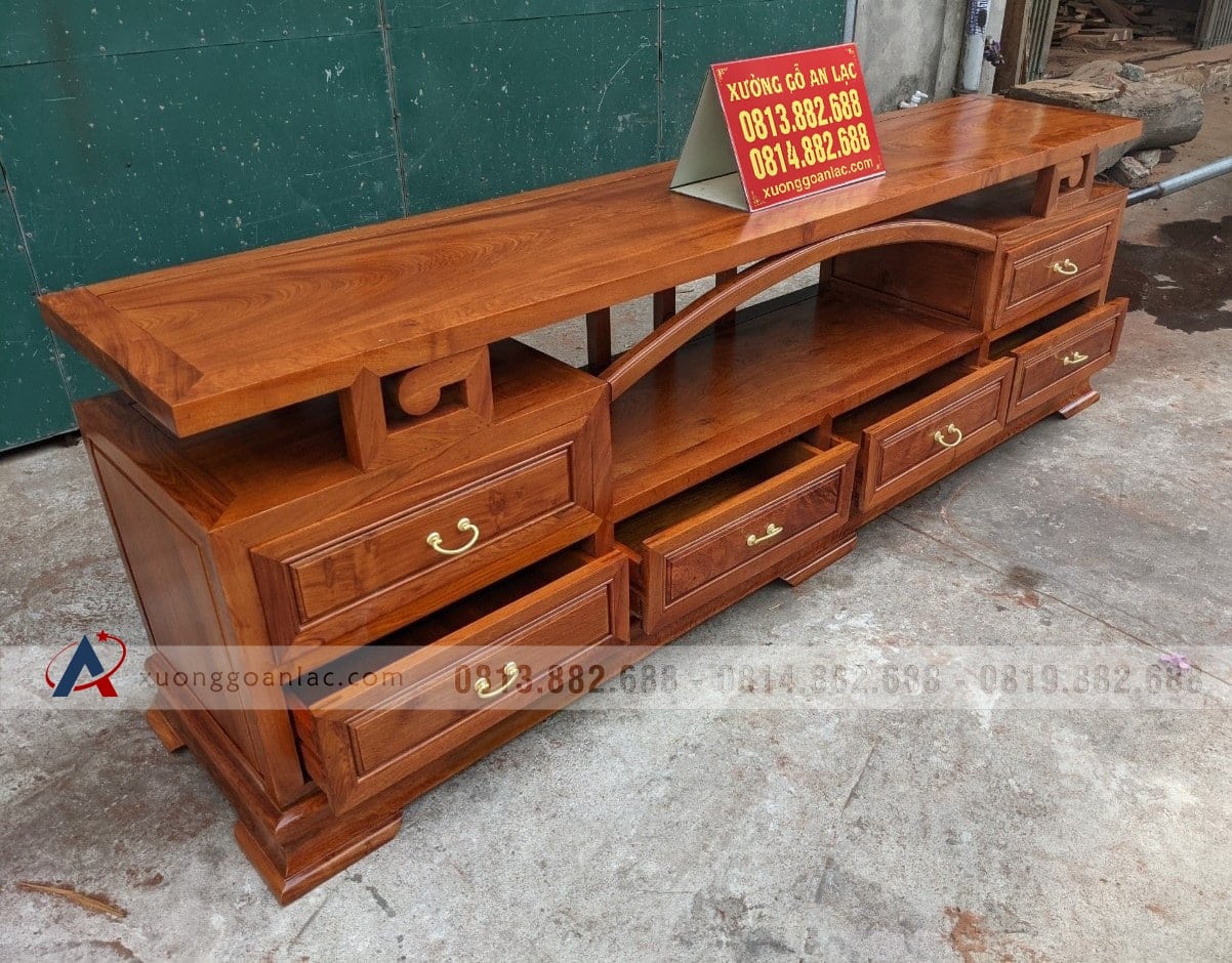 Kệ tivi 2m4 gỗ gõ đỏ thiết kế 3 tầng 6 ngăn kéo cực đẹp (anh Thảo, Hải Dương) 14 Kệ tivi 2m4 gỗ gõ đỏ thiết kế 3 tầng 6 ngăn kéo cực đẹp