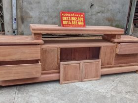 Kệ tivi 2m7 gỗ hương đá hàng mộng khóa đủ dày dặn (Chú Năm, Hải Dương) 8 Ke tivi 2m7 go huong da hang mong khoa du day dan 1