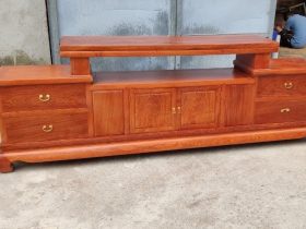 kệ ti vi gỗ gõ đỏ cao cấp