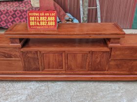 Kệ tivi mẫu sofa dài 2m6 gỗ hương đá