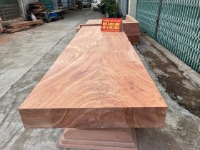 Siêu phẩm mặt bàn ăn nguyên tấm gỗ hương đá siêu vân vip đỉnh cao 8 mặt bàn ăn nguyên khối gỗ hương đá