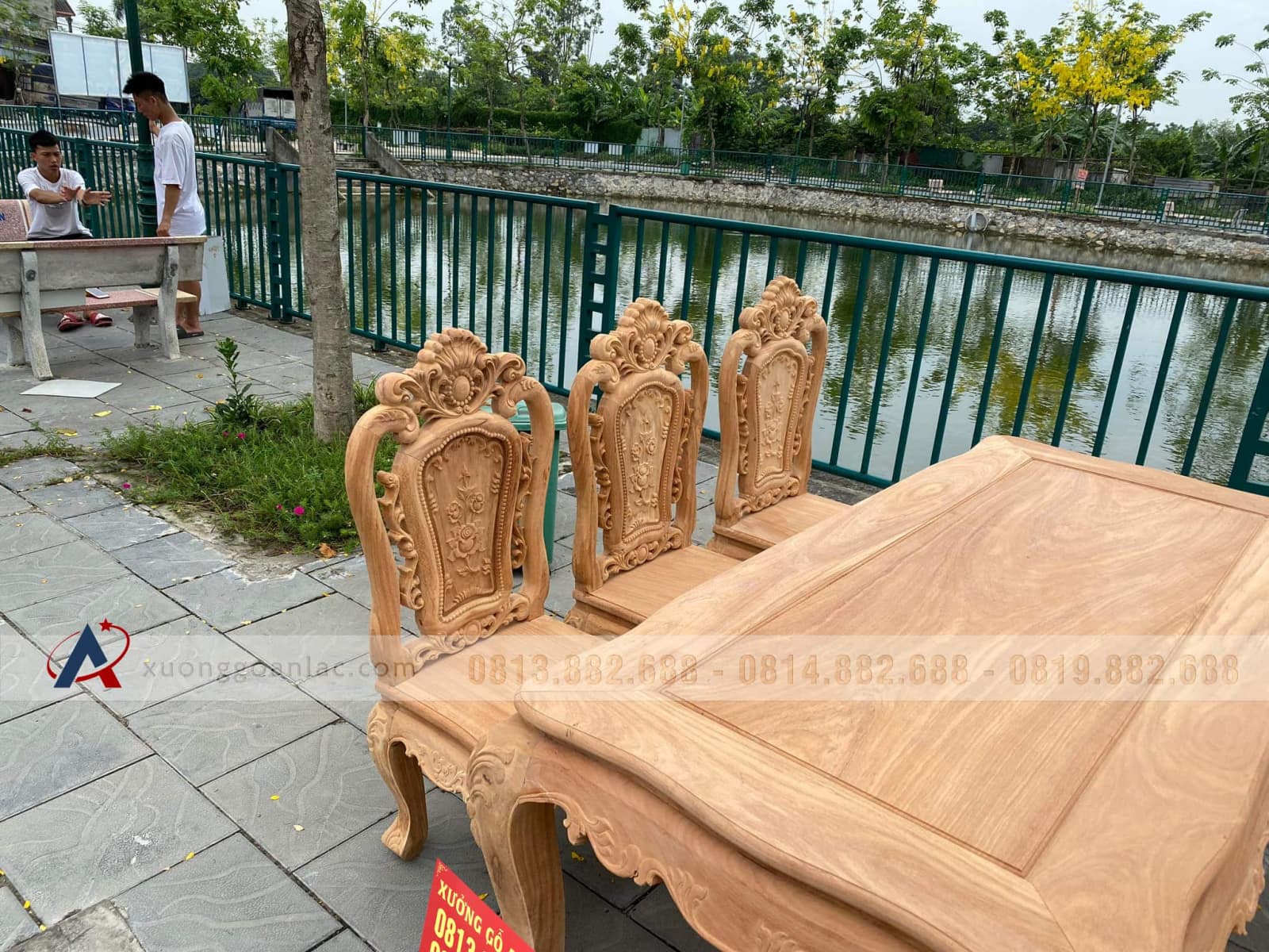 Bộ bàn ăn hoàng gia 6 ghế hoa hồng gỗ gõ đỏ (Anh Hồng, Bắc Giang) 22 bàn ghế ăn louis gỗ gõ đỏ