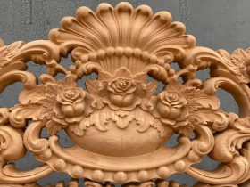 Ban ghe Louis hoang gia nguyen khoi 6 mon go go do 8