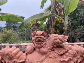 bàn ghế minh quốc nghê gỗ hương đá