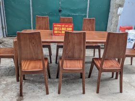 Bộ bàn ăn bo góc gỗ gõ đỏ 8 ghế trơn phun màu giả óc chó (Anh Thủy, Sơn La) 17 bàn ghế ăn gỗ gõ đỏ