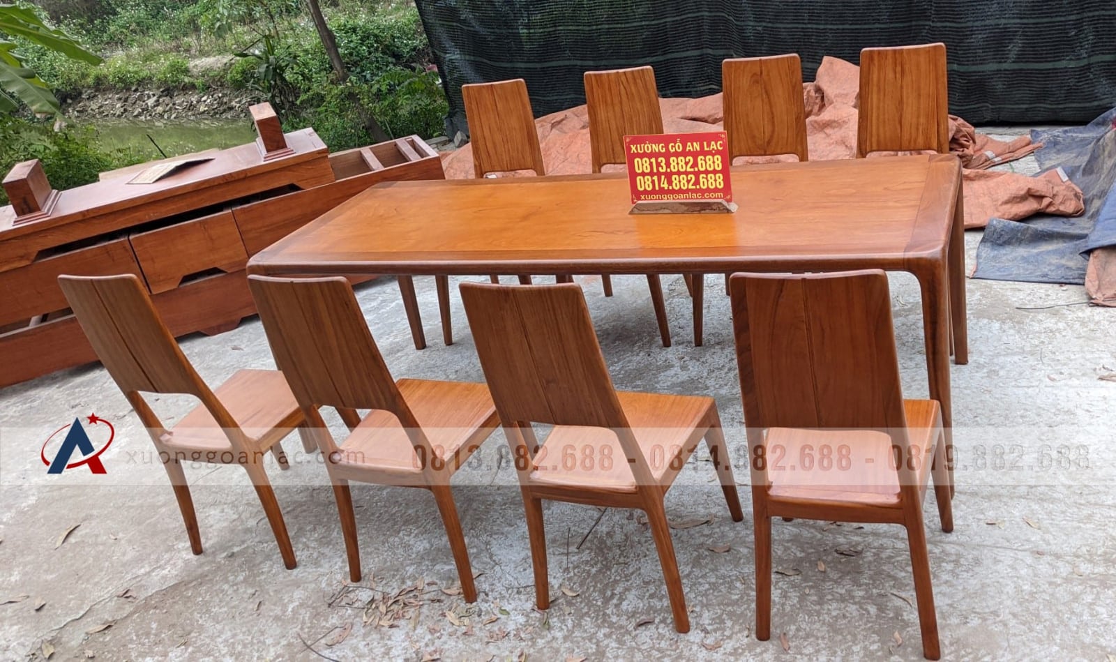 Bộ bàn ăn chân cao bo tròn góc gỗ gõ đỏ 8 ghế trơn hiện đại (Anh Hoa, Hà Nội) 15 bộ bàn ghế ăn gỗ gõ đỏ