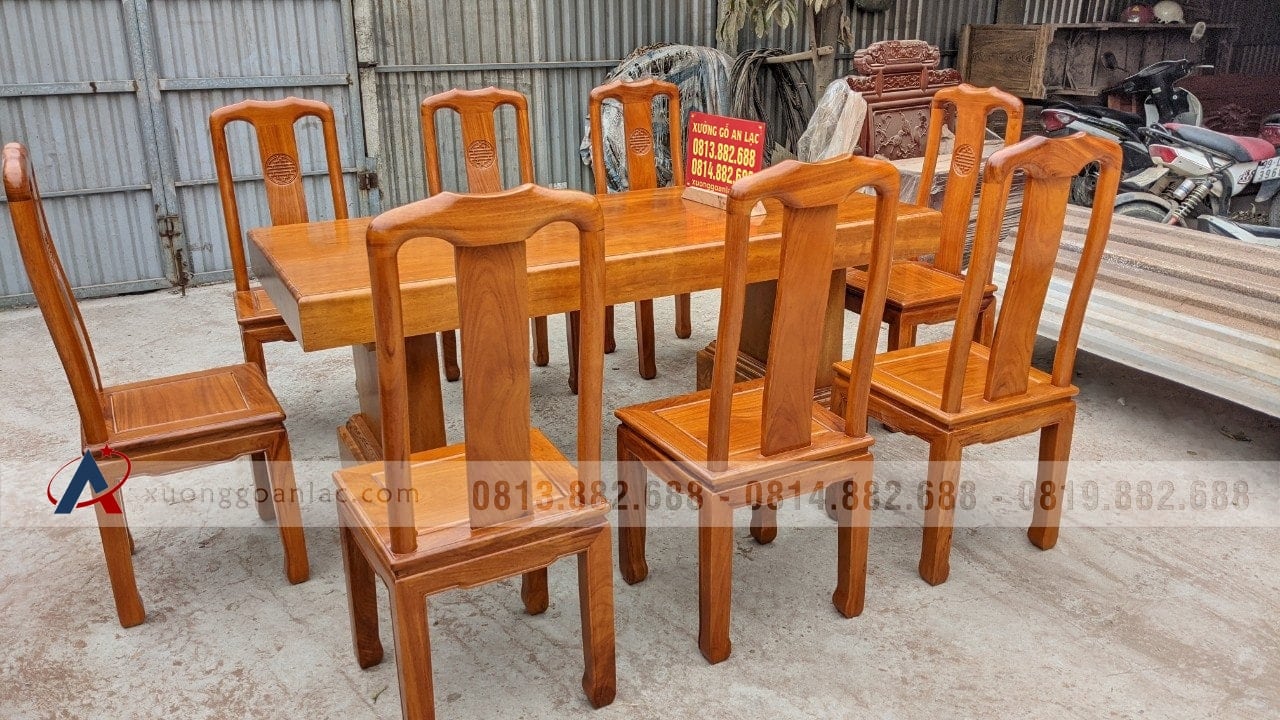 Bộ bàn ăn nguyên khối 2m17 gỗ gõ đỏ 8 ghế chữ Thọ (Chị Liên, Nam Định) 13 bàn ăn gỗ nguyên khối 8 ghế chữ thọ