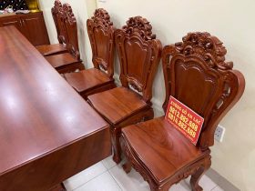 Bộ bàn ăn nguyên khối gỗ gõ đỏ hàng cực vip (Chị Hiên, Hải Phòng) 9 bàn ghế ăn mẫu louis hoàng gia