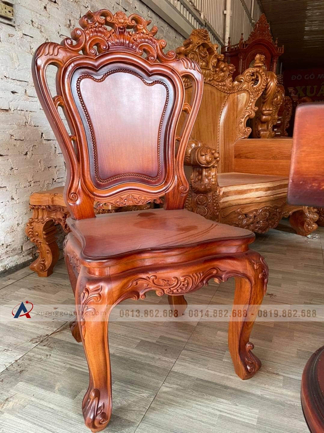Bộ bàn ăn nguyên khối gỗ gõ đỏ 8 ghế tân cổ điển sang trọng (Anh Biên, Hải Dương) 9 ghế ăn Louis tân cổ điển gỗ gõ đỏ