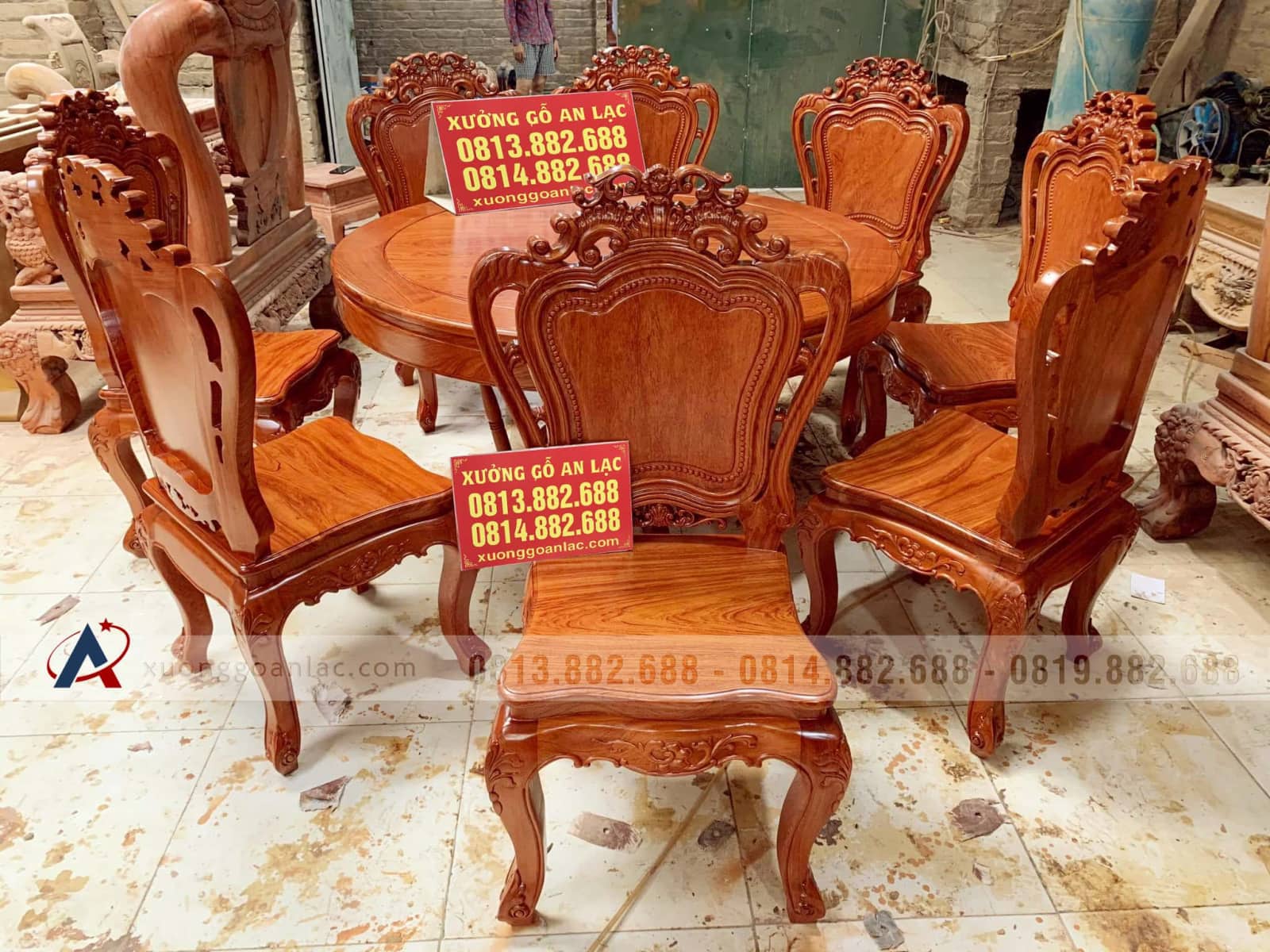 Bộ bàn ăn tròn 8 ghế hoa lá tây gỗ hương đá (Anh Mẫn, Đà Nẵng) 14 Bộ bàn ăn tròn gỗ hương đá 8 ghế hoa lá tây