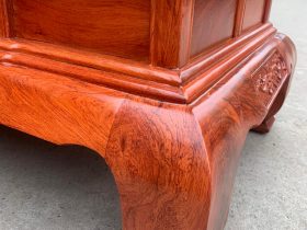 ghế tần công gỗ hương đá