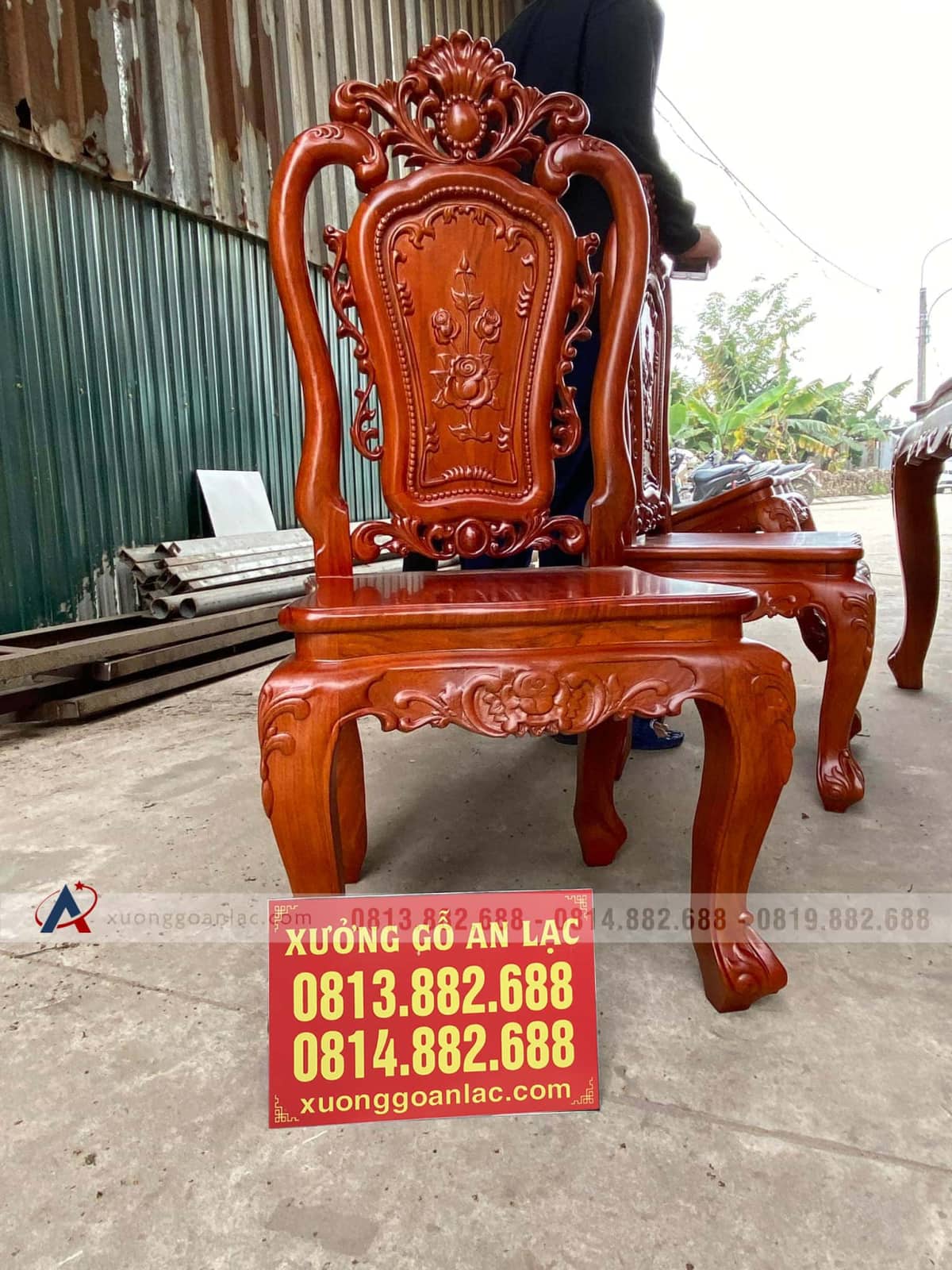 Bộ bàn ăn hoàng gia 6 ghế gỗ gõ đỏ phun giả hương (Chị Hoa, Hải Phòng) 12 ghế ăn hoa hồng gỗ gõ đỏ