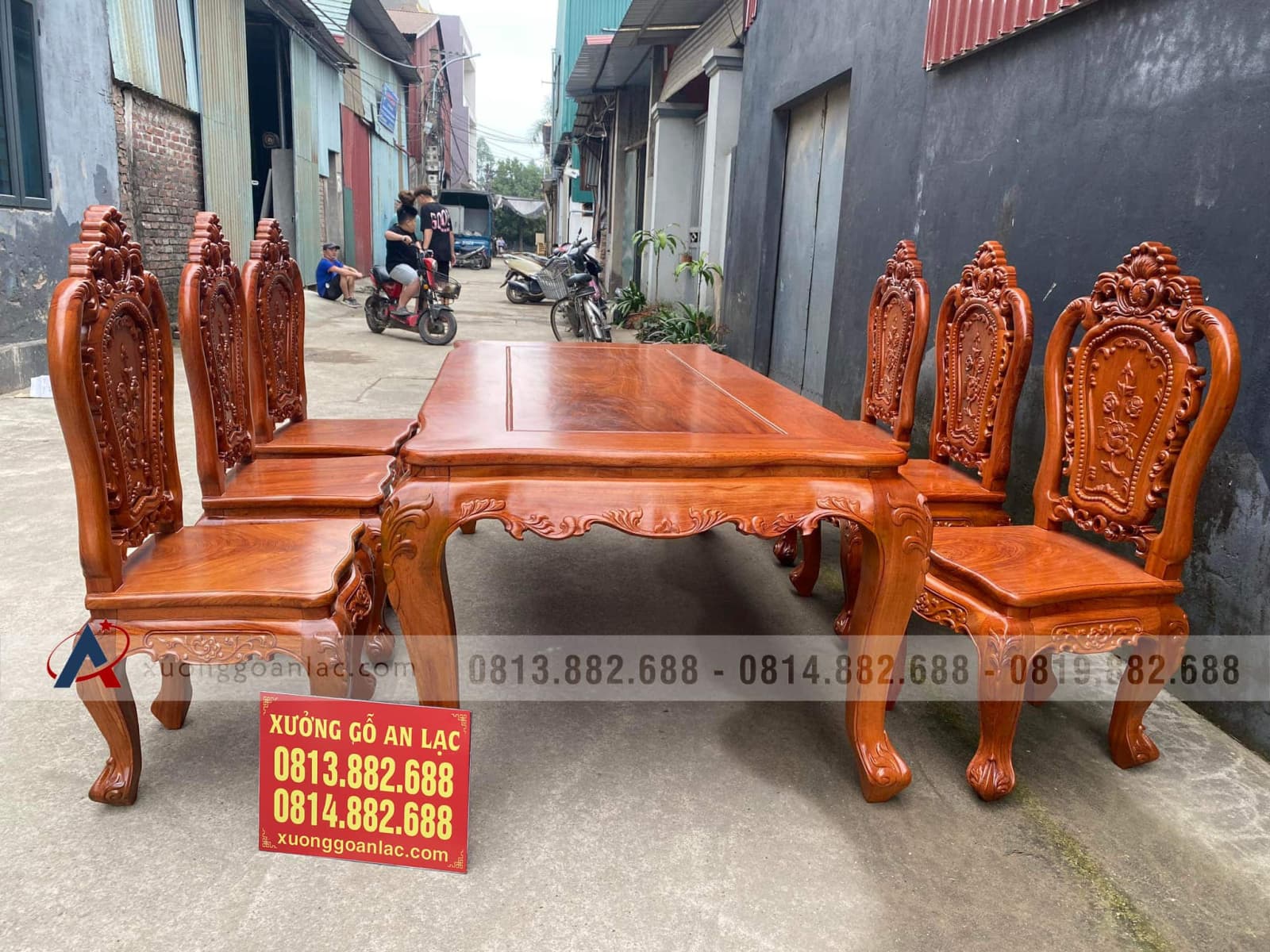 Bộ bàn ăn louis hoàng gia tân cổ điển 6 ghế hồng hạt gỗ hương đá (Anh Hiền, Hà Nội) 1 Bộ bàn ăn louis hoàng gia tân cổ điển 6 ghế hồng hạt gỗ hương đá (Anh Hiền, Hà Nội)